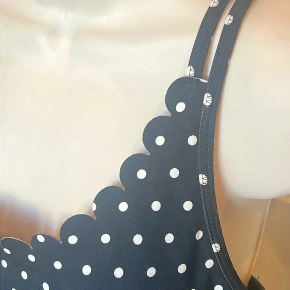 Kate Spade athletic dress black polkadot built-in shorts Medium NEW M - Picture 6 of 6